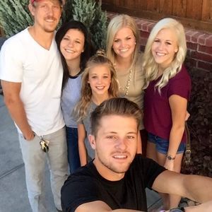 Meet your Posher, Ashton